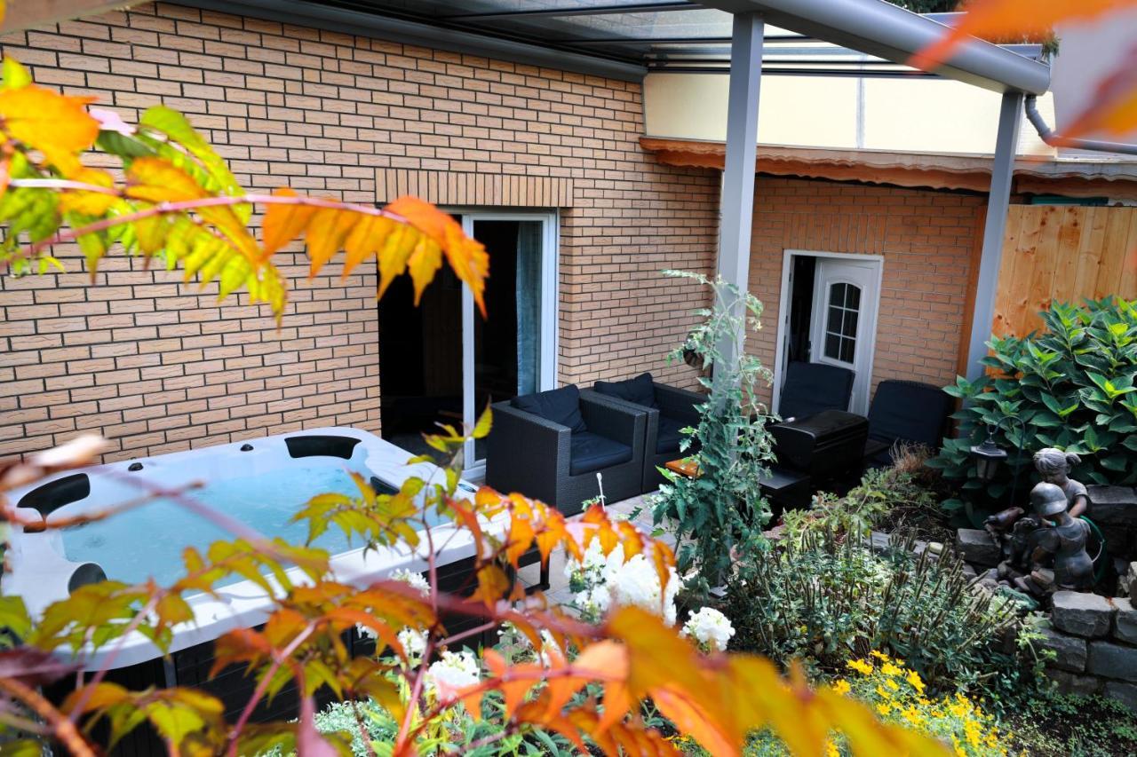 Goldhouse - Sauna, Whirlpool, Switch, Darts & Mehr Andernach Exterior foto